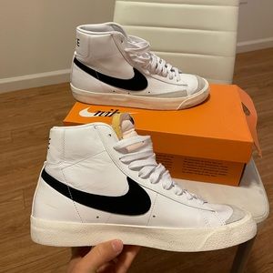 USED BLAZER MID 77 VNTG